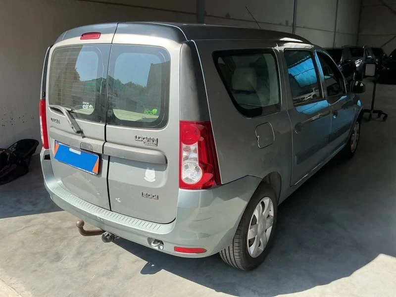 Dacia Logan MCV 1.5 dCi Ambiance, снимка 2 - Автомобили и джипове - 55467797
