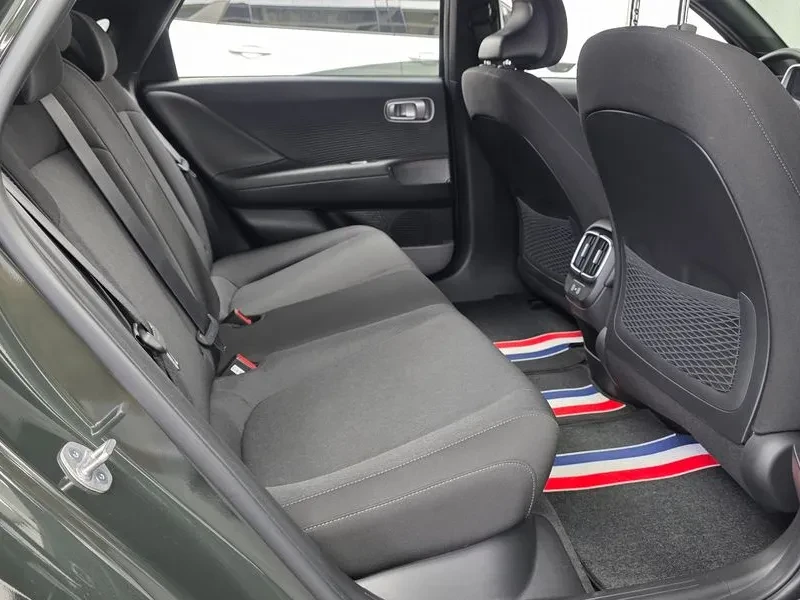 Hyundai Ioniq 6 Long Range E-Lite, снимка 11 - Автомобили и джипове - 55925177