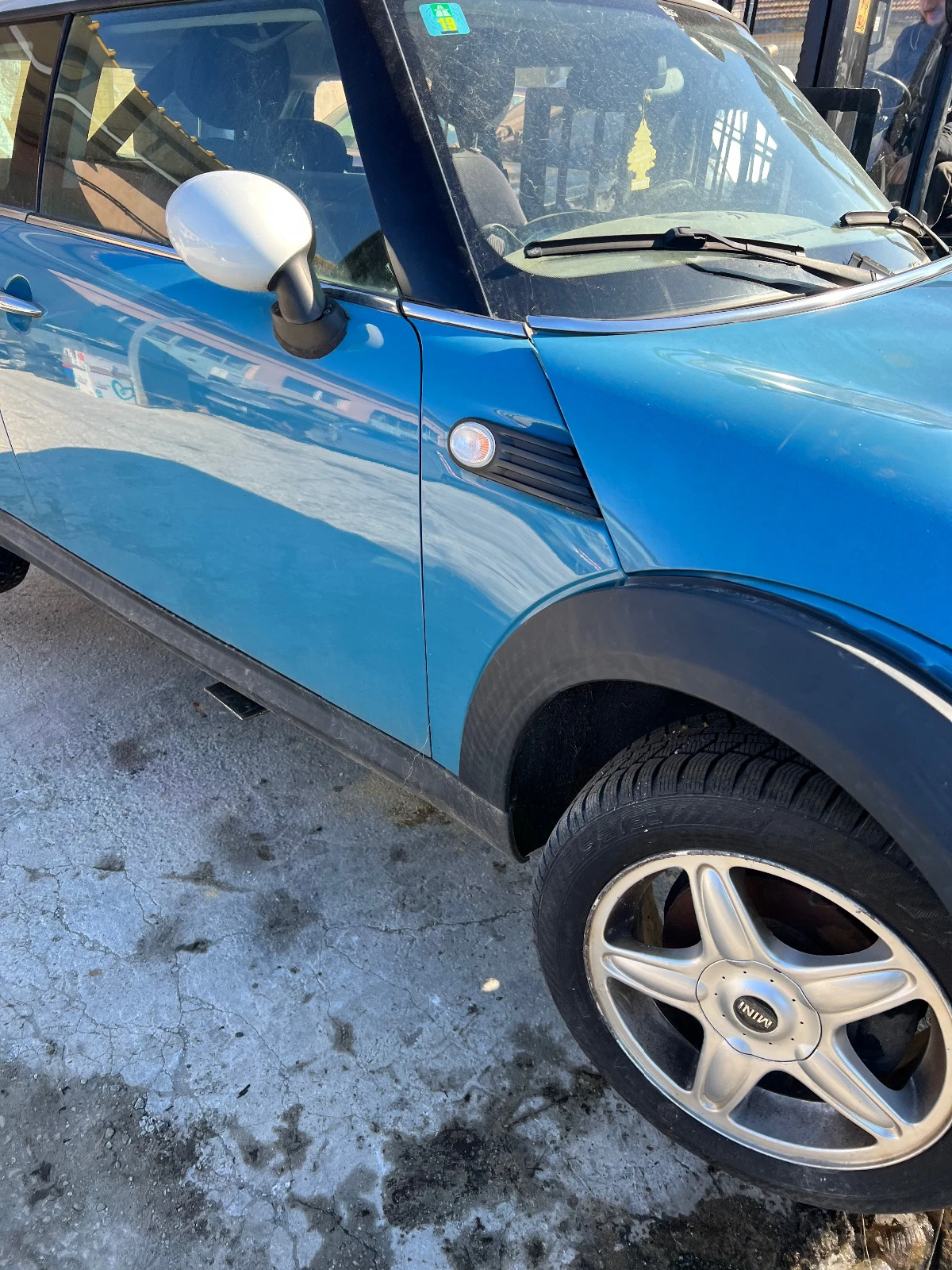 Mini Cooper 1.6I 116ks - изображение 2