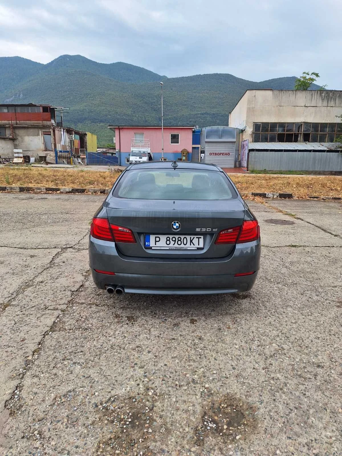 BMW 530 d 258k.s. - изображение 6