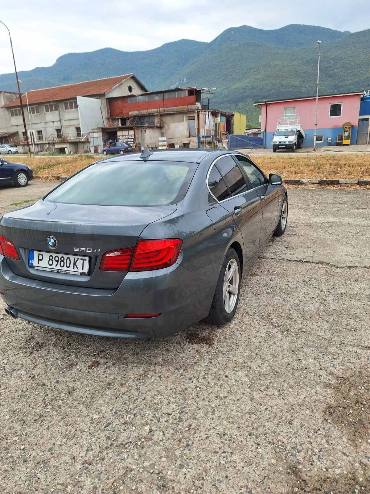 BMW 530 d 258k.s. - изображение 7