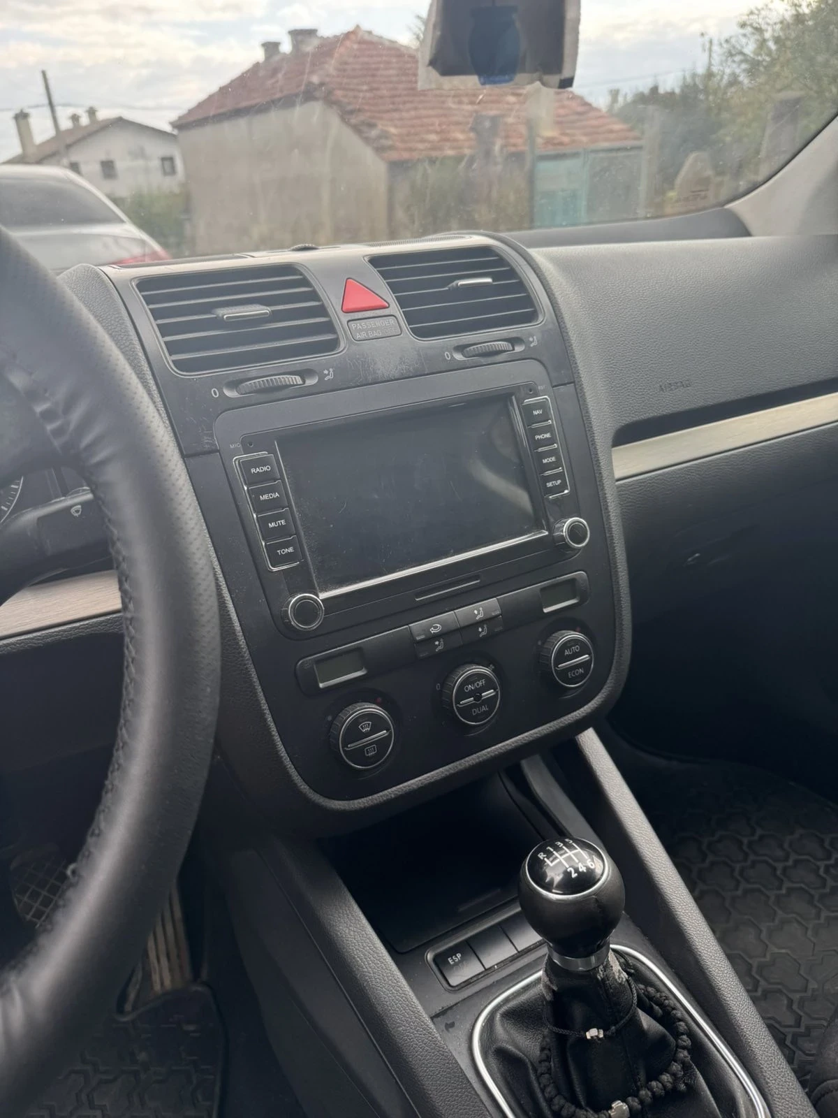 VW Jetta Sport  - изображение 7
