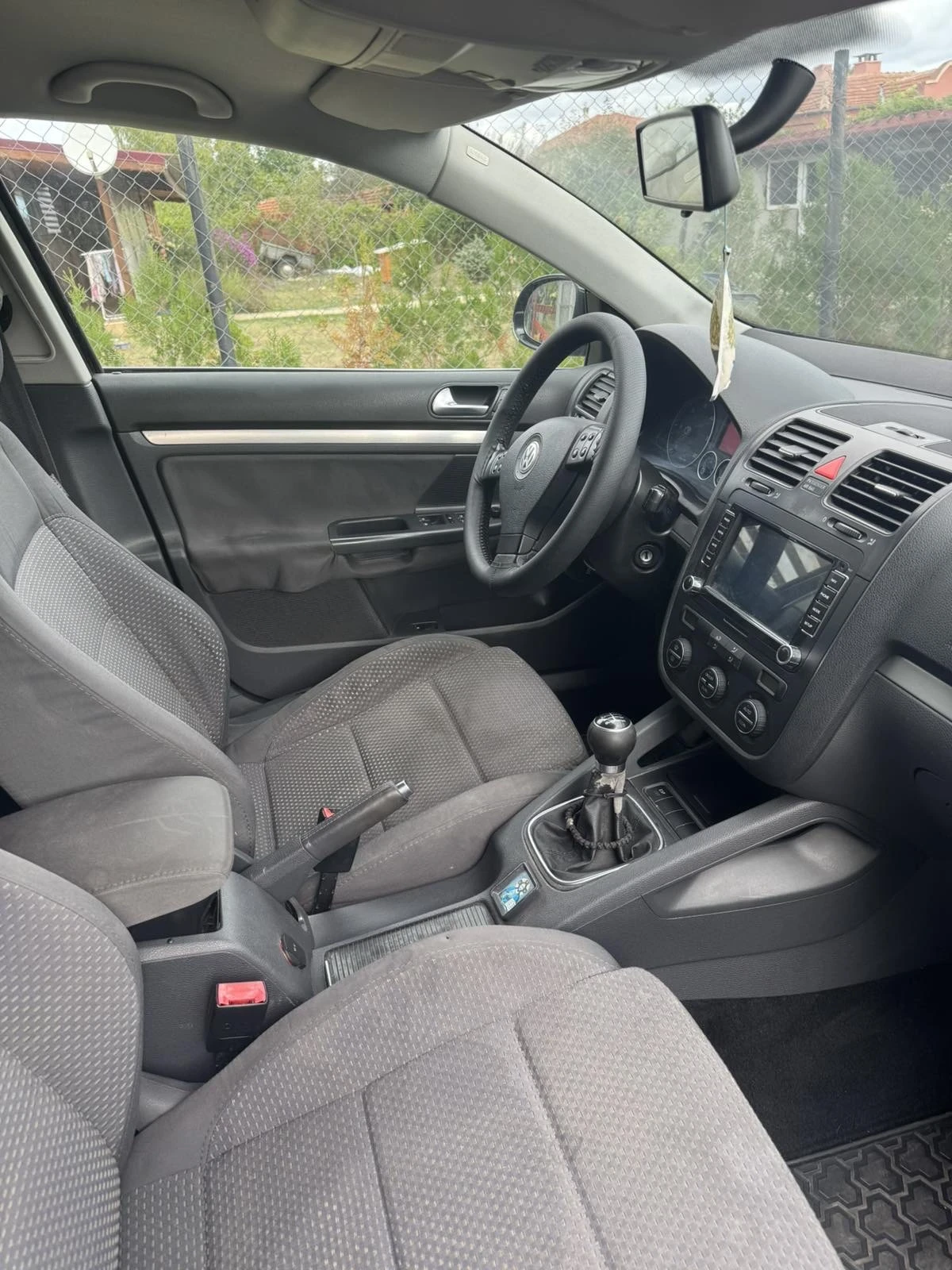 VW Jetta Sport  - изображение 8