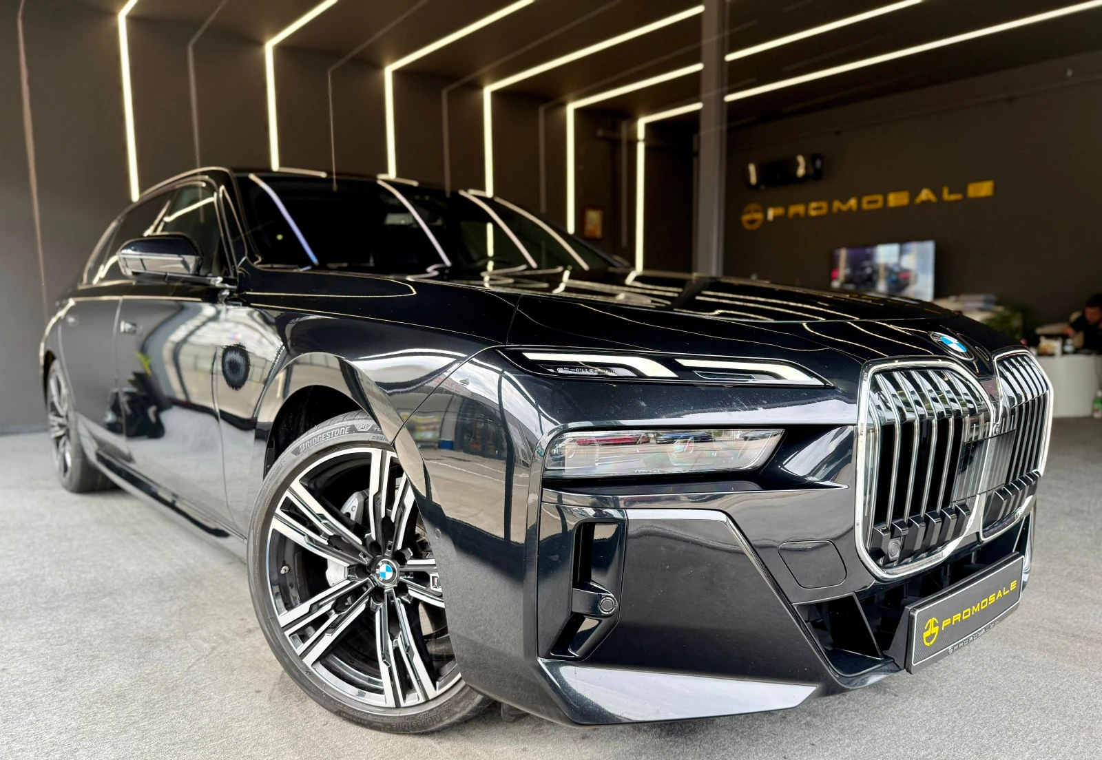 BMW 740 D* Xdrive* Bowers&Wilkins* * Pano Sky Lounge | Mobile.bg   1