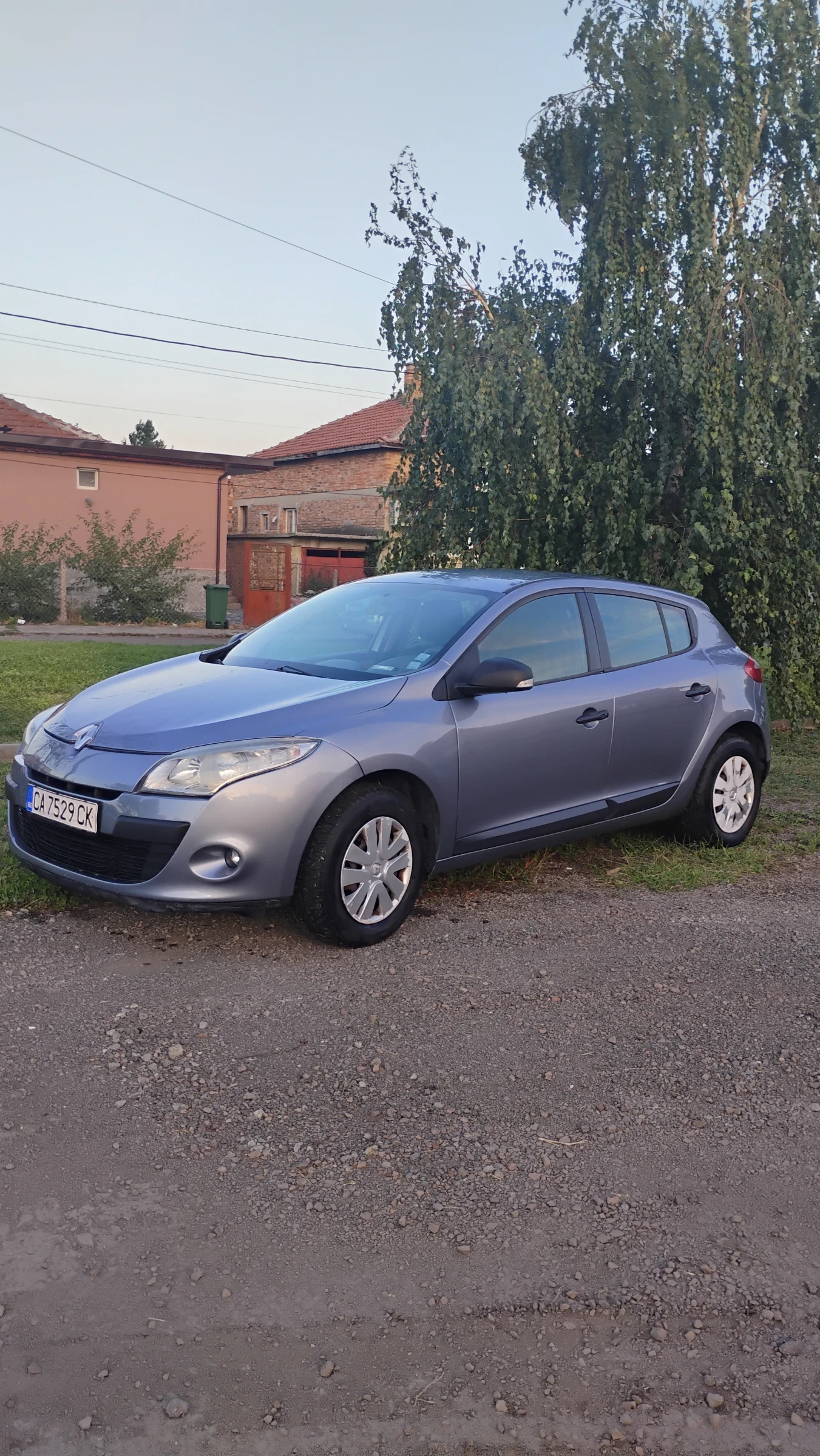Renault Megane 1.5 DCI - изображение 2