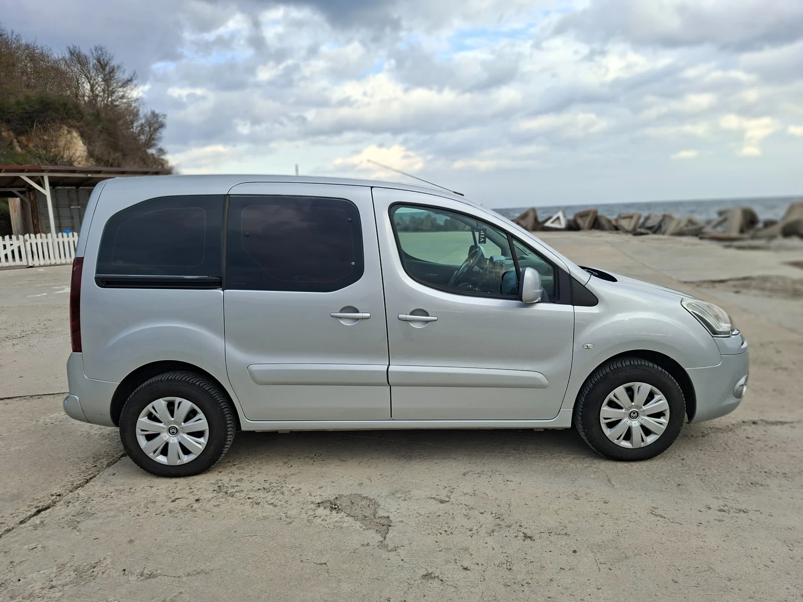 Citroen Berlingo 1.6hdi 92 N1 4+ 1   | Mobile.bg   4