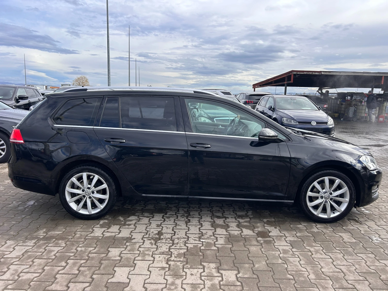 VW Golf 1.6TDI AVTOMAT/NAVI/KAMERA/KOJA EURO 6 | Mobile.bg   5