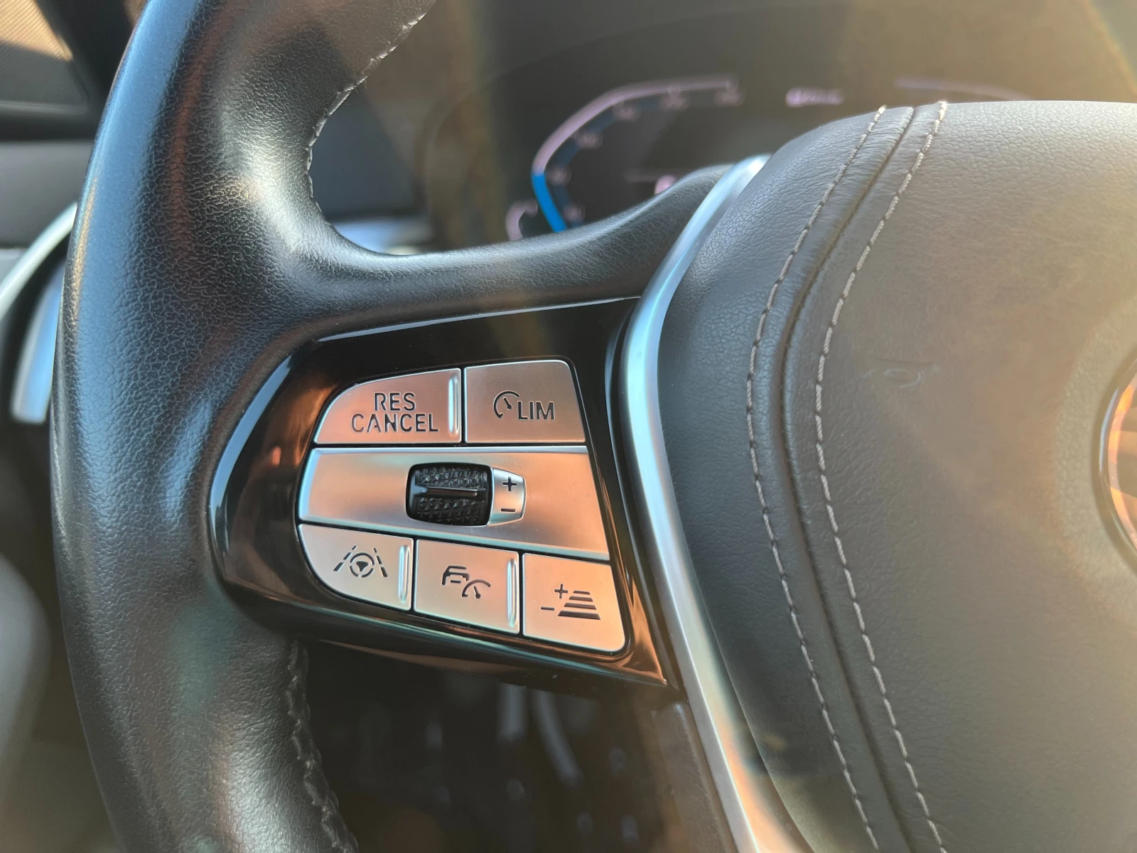 BMW 530 xDrive Plug-in hybrid | Mobile.bg � ����������� 11