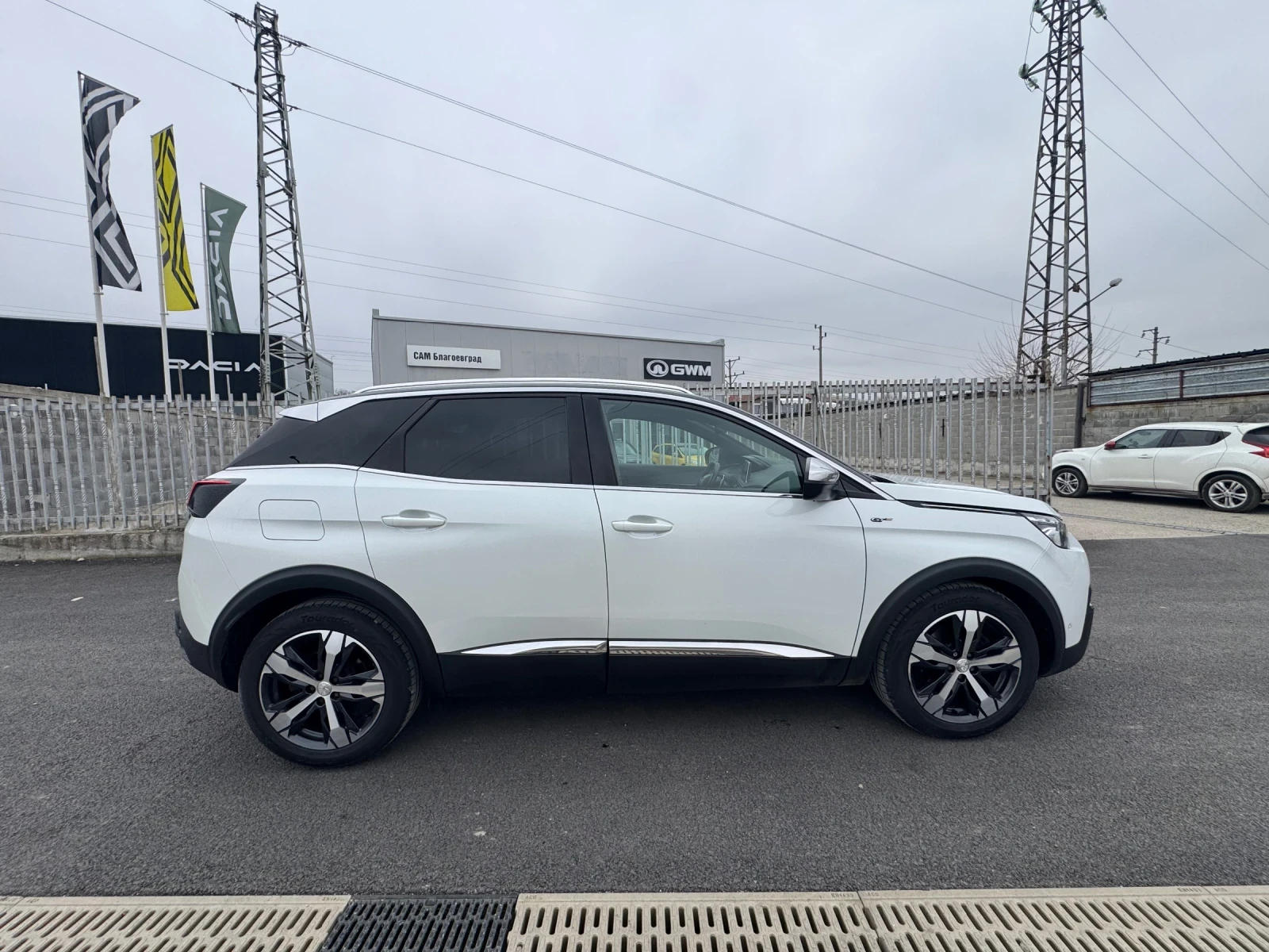 Peugeot 3008 2.0Bluehdi GT Line Панорама Масаж Бяла перла - изображение 4