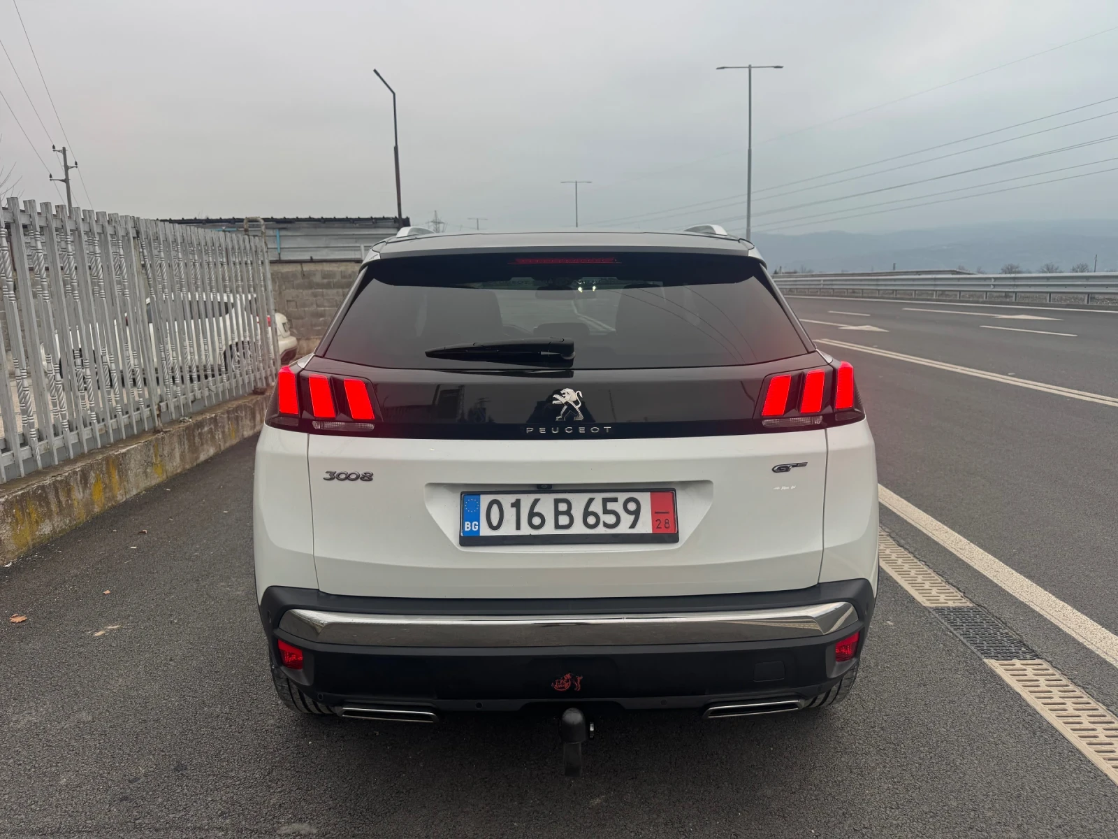 Peugeot 3008 2.0Bluehdi GT Line Панорама Масаж Бяла перла - изображение 7