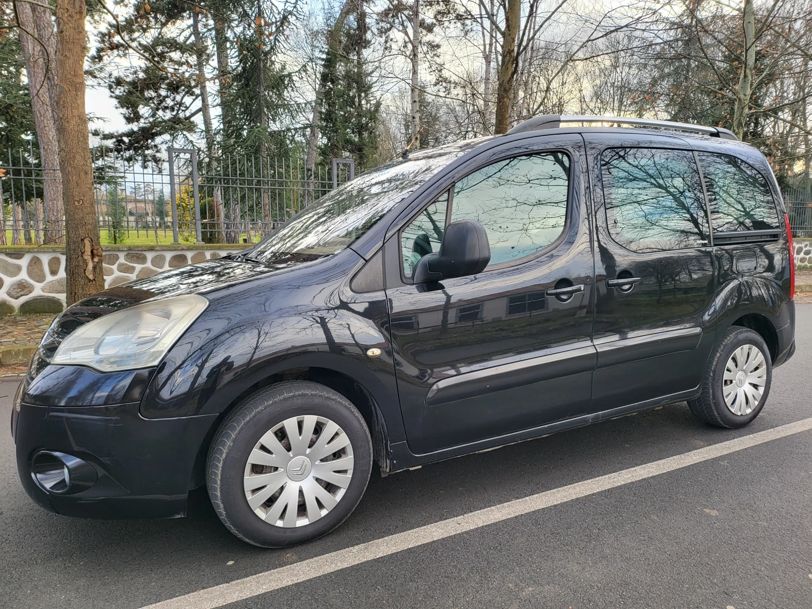 Citroen Berlingo 1.6 hdi Multispace - изображение 2