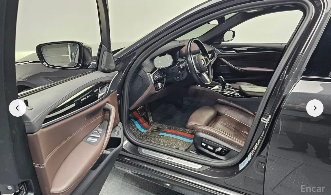 BMW 530 i xDrive* M PACK* HARMAN KARDON* HEAD-UP* 360 CAM*, снимка 6 - Автомобили и джипове - 53741438