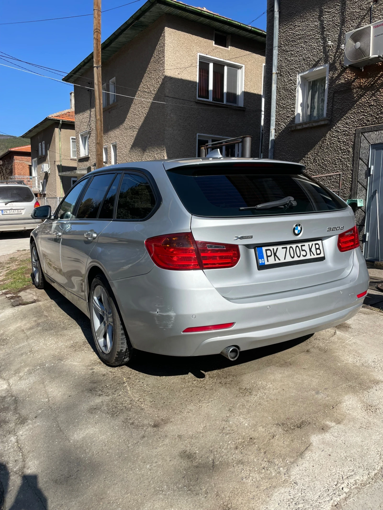 BMW 320, снимка 5 - Автомобили и джипове - 53857688