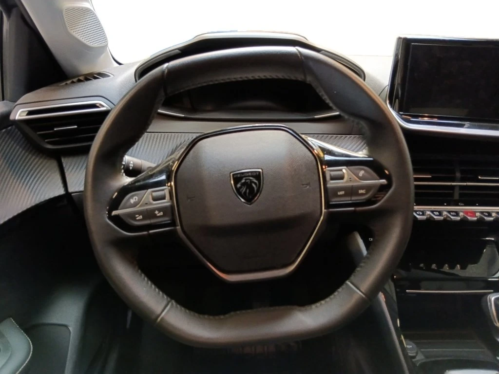 Peugeot 208 1.2 Allure Pack, снимка 7 - Автомобили и джипове - 54080375