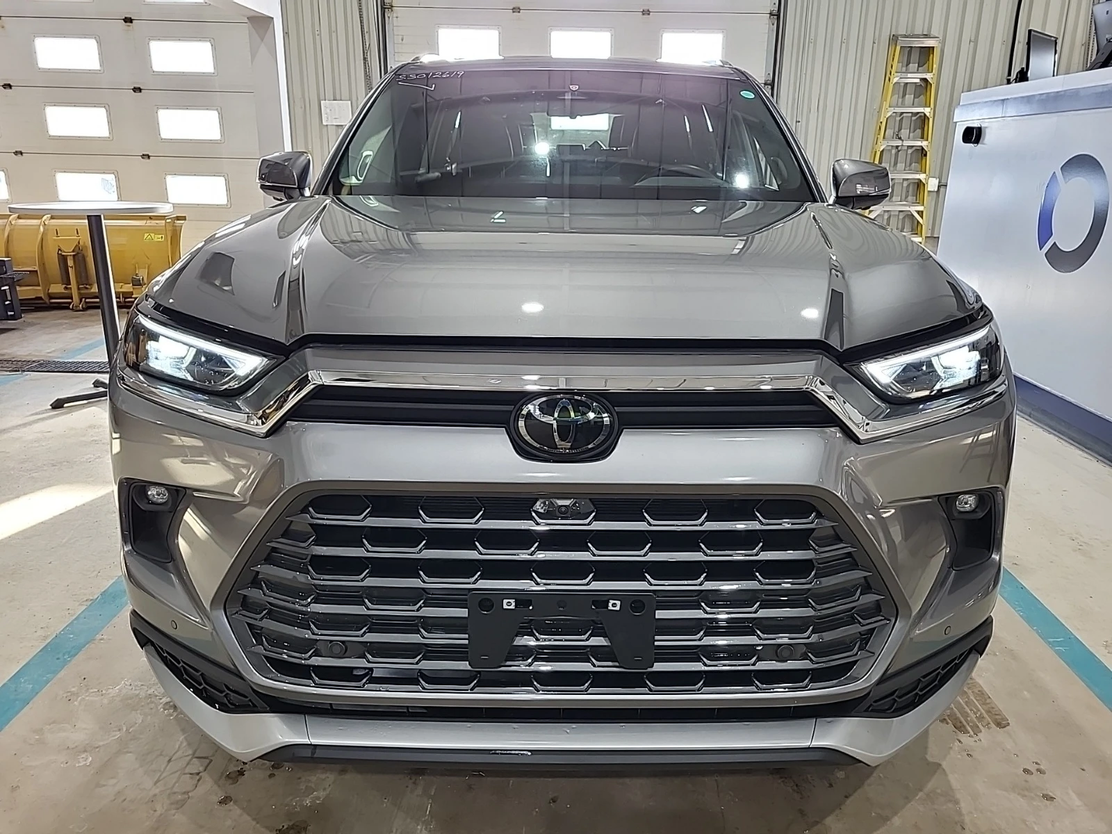 Toyota Grand Highlander HYBRID PLATINUM MAX * * CARFAX * * ���� ������ * * | Mobile.bg � ����������� 2