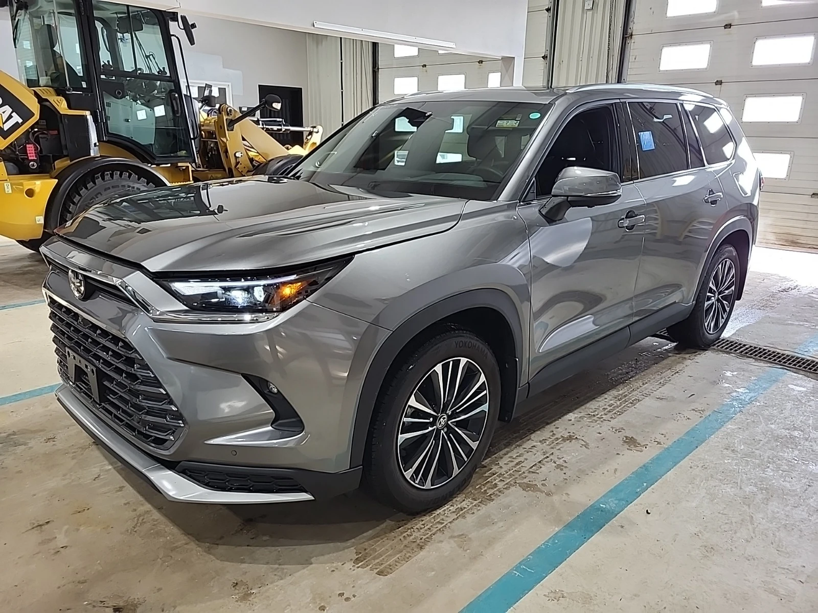 Toyota Grand Highlander HYBRID PLATINUM MAX * * CARFAX * * ���� ������ * * | Mobile.bg � ����������� 1