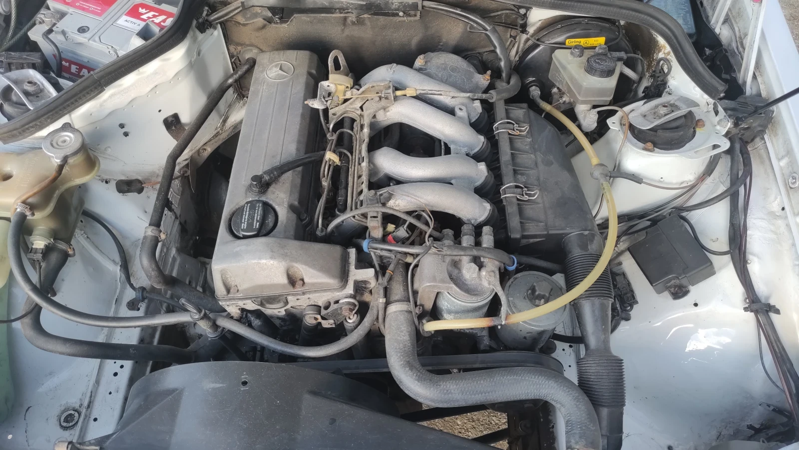 Mercedes-Benz 190, снимка 9 - Автомобили и джипове - 54359590