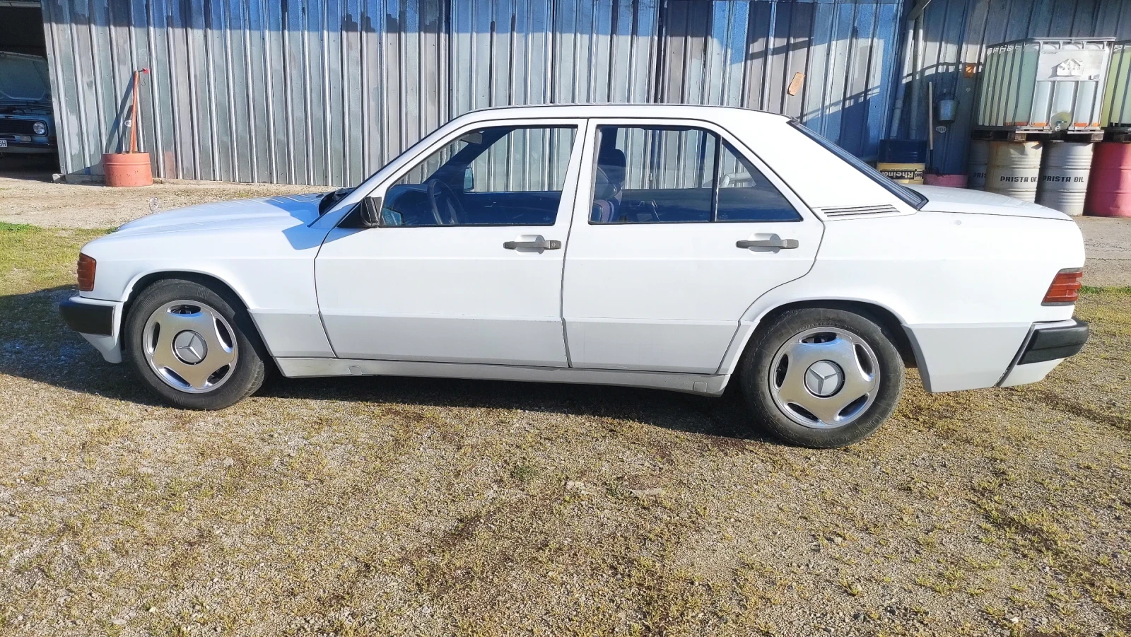 Mercedes-Benz 190, снимка 2 - Автомобили и джипове - 54359590