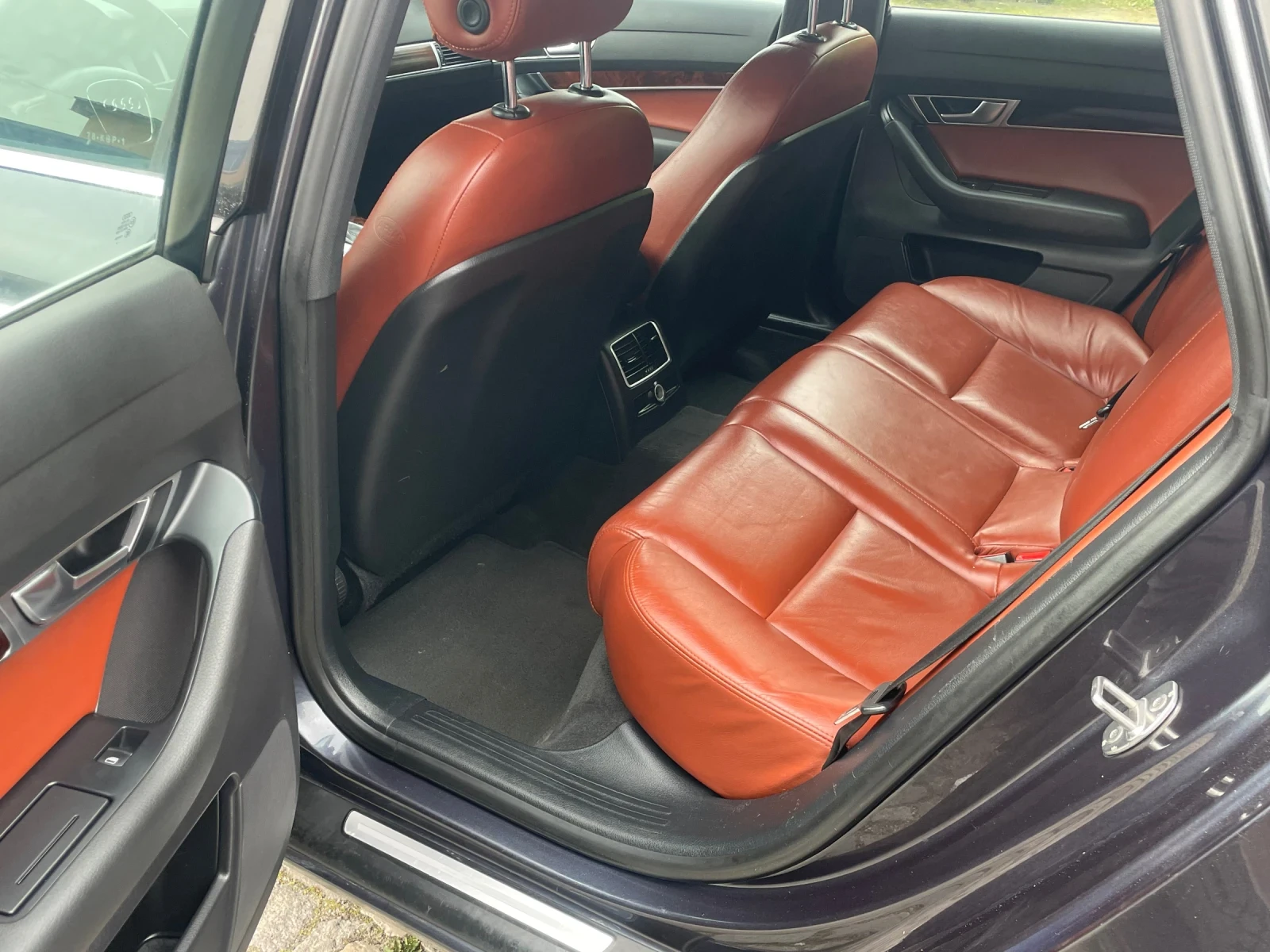 Audi A6 2.0i AUTOMATIC, снимка 8 - Автомобили и джипове - 54542809