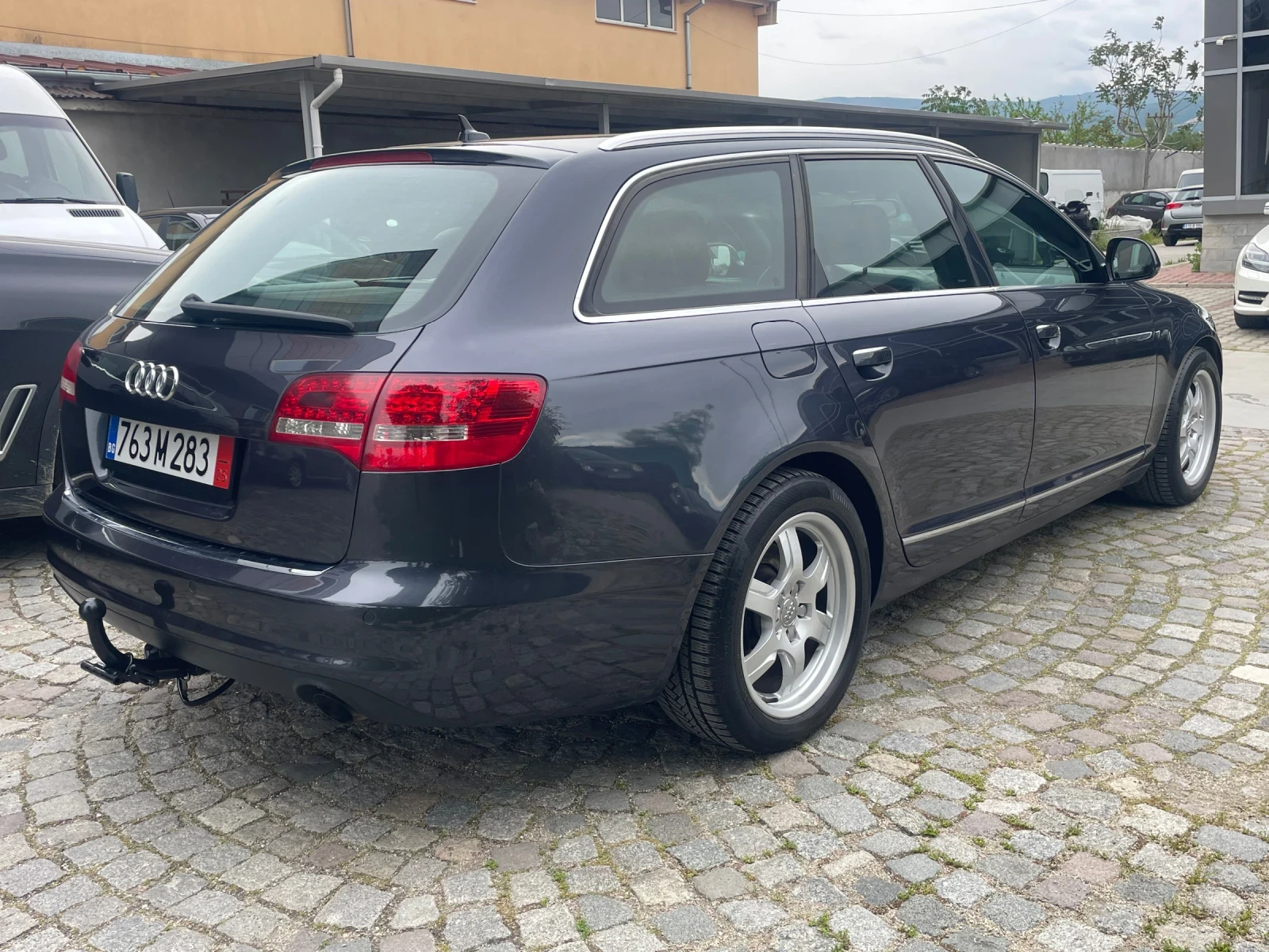 Audi A6 2.0i AUTOMATIC, снимка 4 - Автомобили и джипове - 54542809