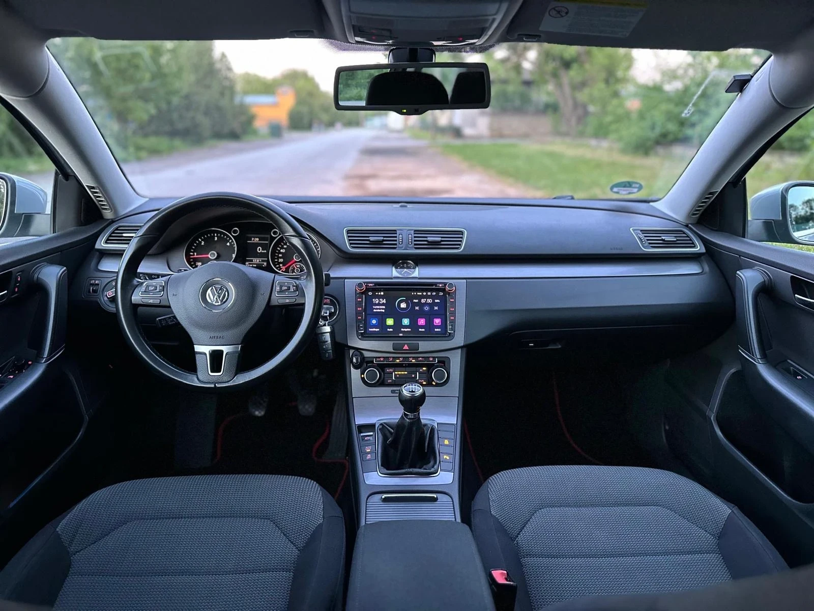 VW Passat 2.0 TDI 140kc. НОВ ВНОС НИДЕРЛАНДИЯ, снимка 7 - Автомобили и джипове - 54559906