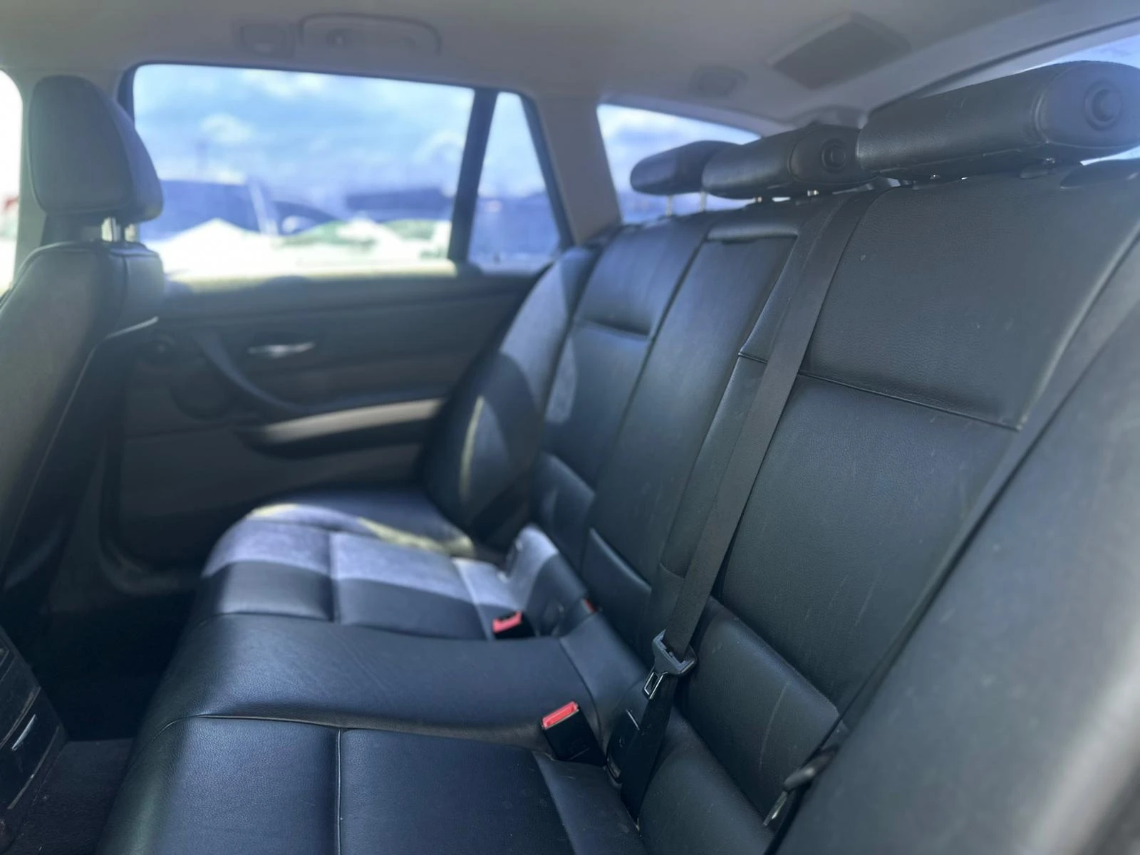 BMW 320 / 2.0D / 163HP / AUTOMAT / NAVI / KOJA /, снимка 10 - Автомобили и джипове - 54633621