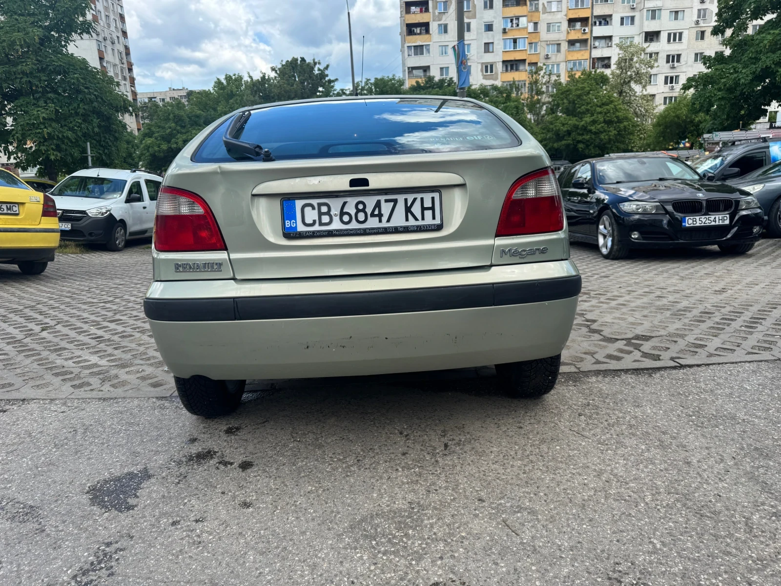 Renault Megane Газов инжекцион, снимка 3 - Автомобили и джипове - 54675585
