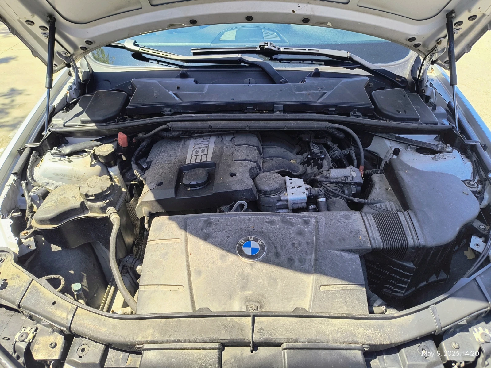 BMW 318 E90, снимка 5 - Автомобили и джипове - 54722677