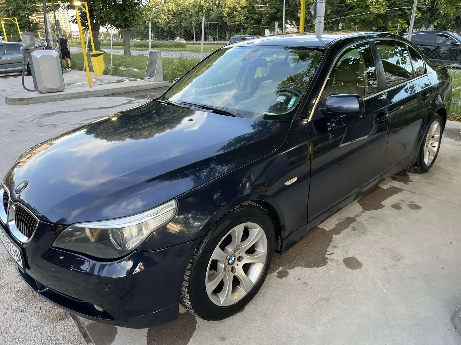 BMW 530