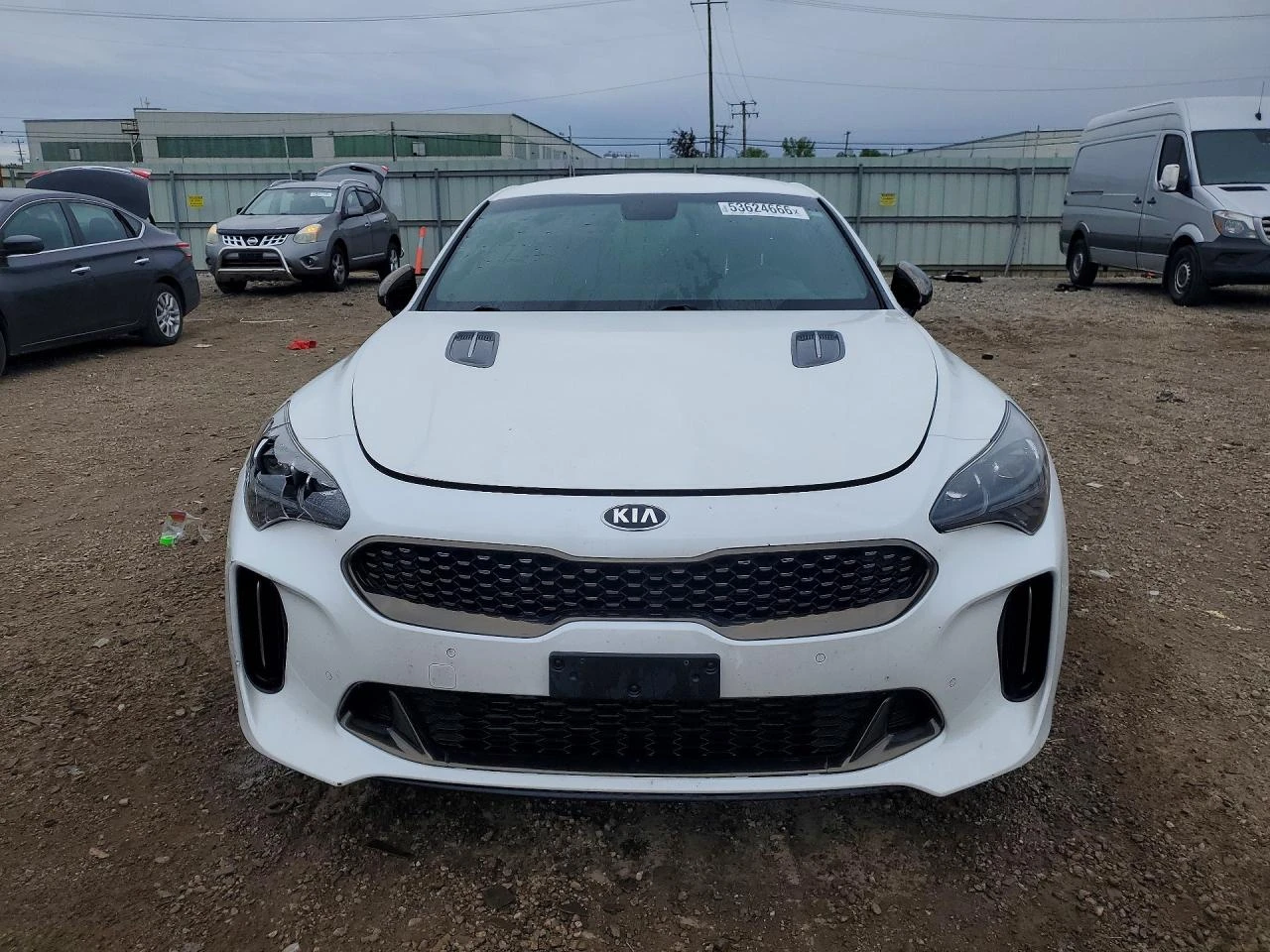 Kia Stinger 3.3l Gt, снимка 5 - Автомобили и джипове - 54888532
