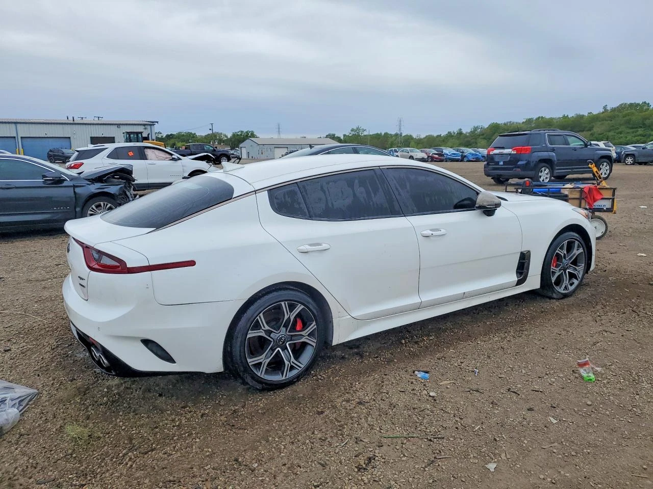 Kia Stinger 3.3l Gt, снимка 3 - Автомобили и джипове - 54888532