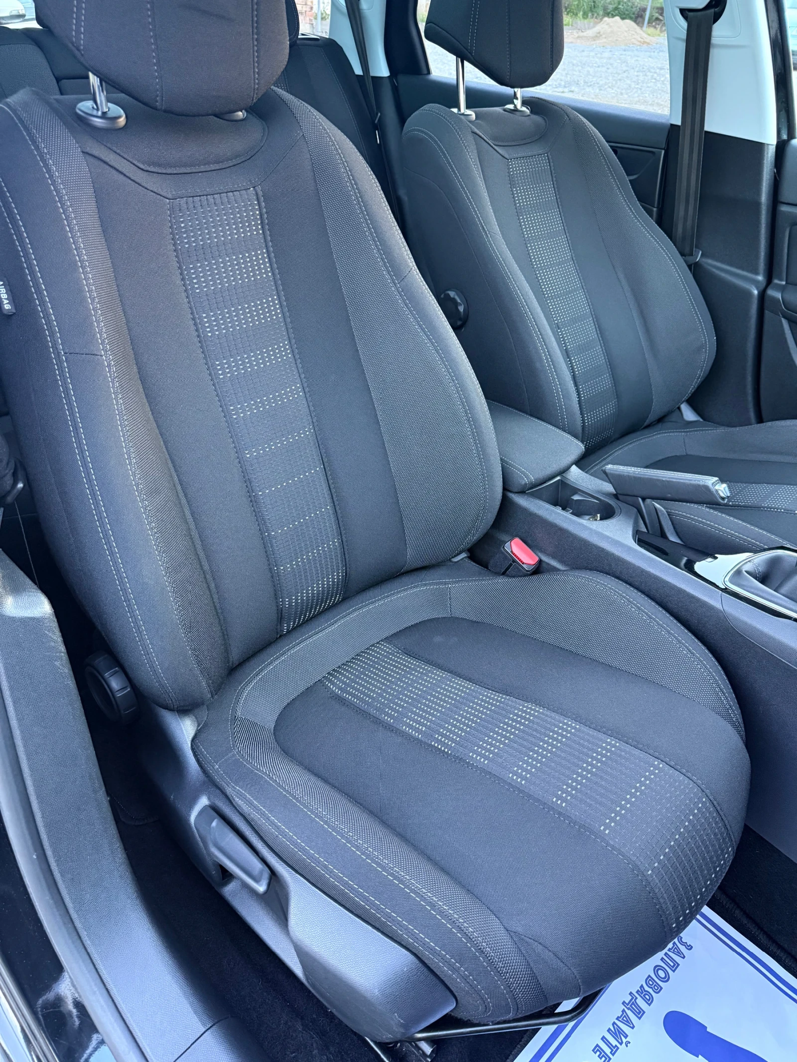 Peugeot 308 1.6HDI* 120кс* ЕВРО 6* НИДЕРЛАНДИЯ* ПАНОРАМА, снимка 12 - Автомобили и джипове - 54990914