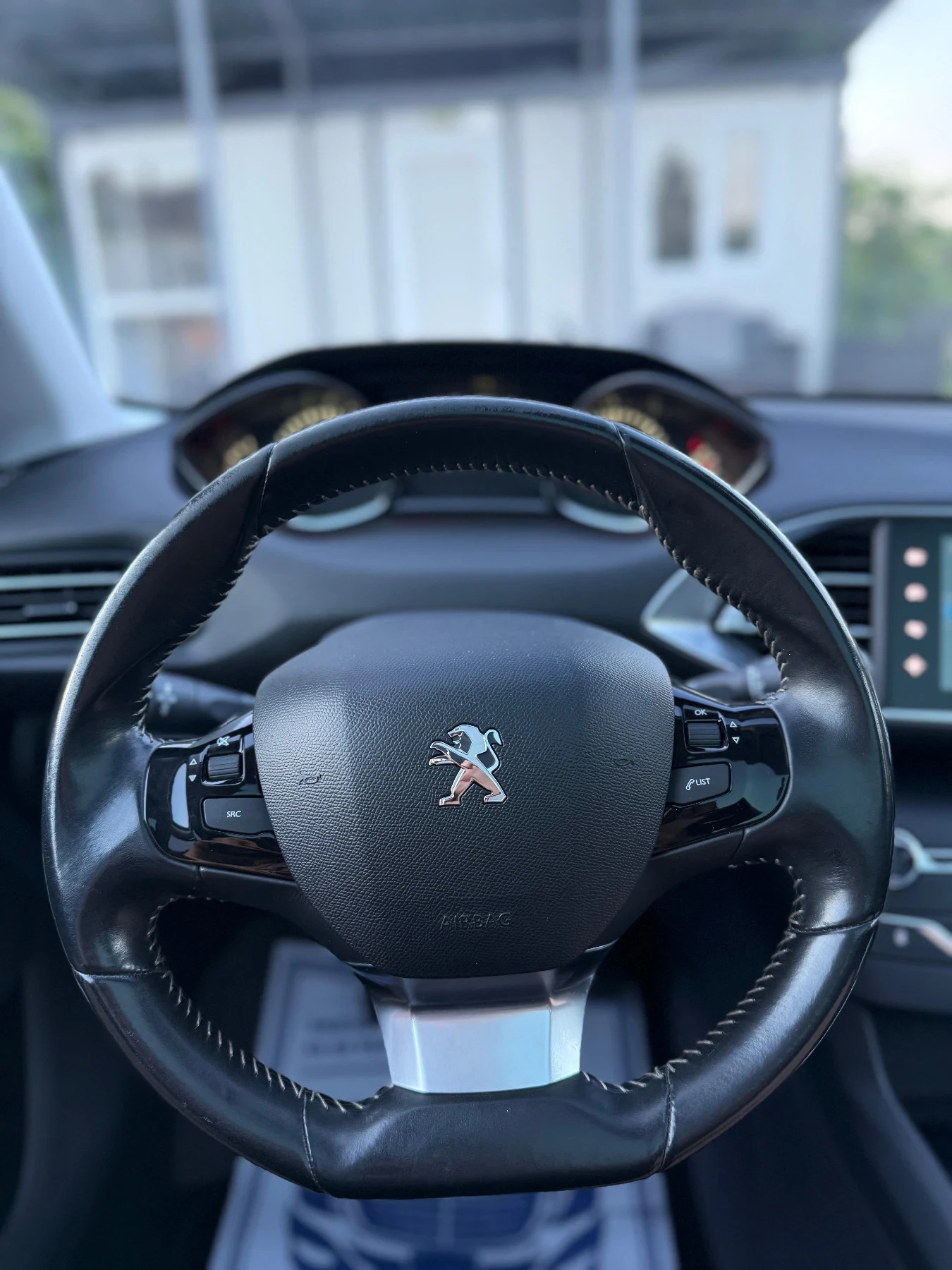 Peugeot 308 1.6HDI* 120кс* ЕВРО 6* НИДЕРЛАНДИЯ* ПАНОРАМА, снимка 11 - Автомобили и джипове - 54990914