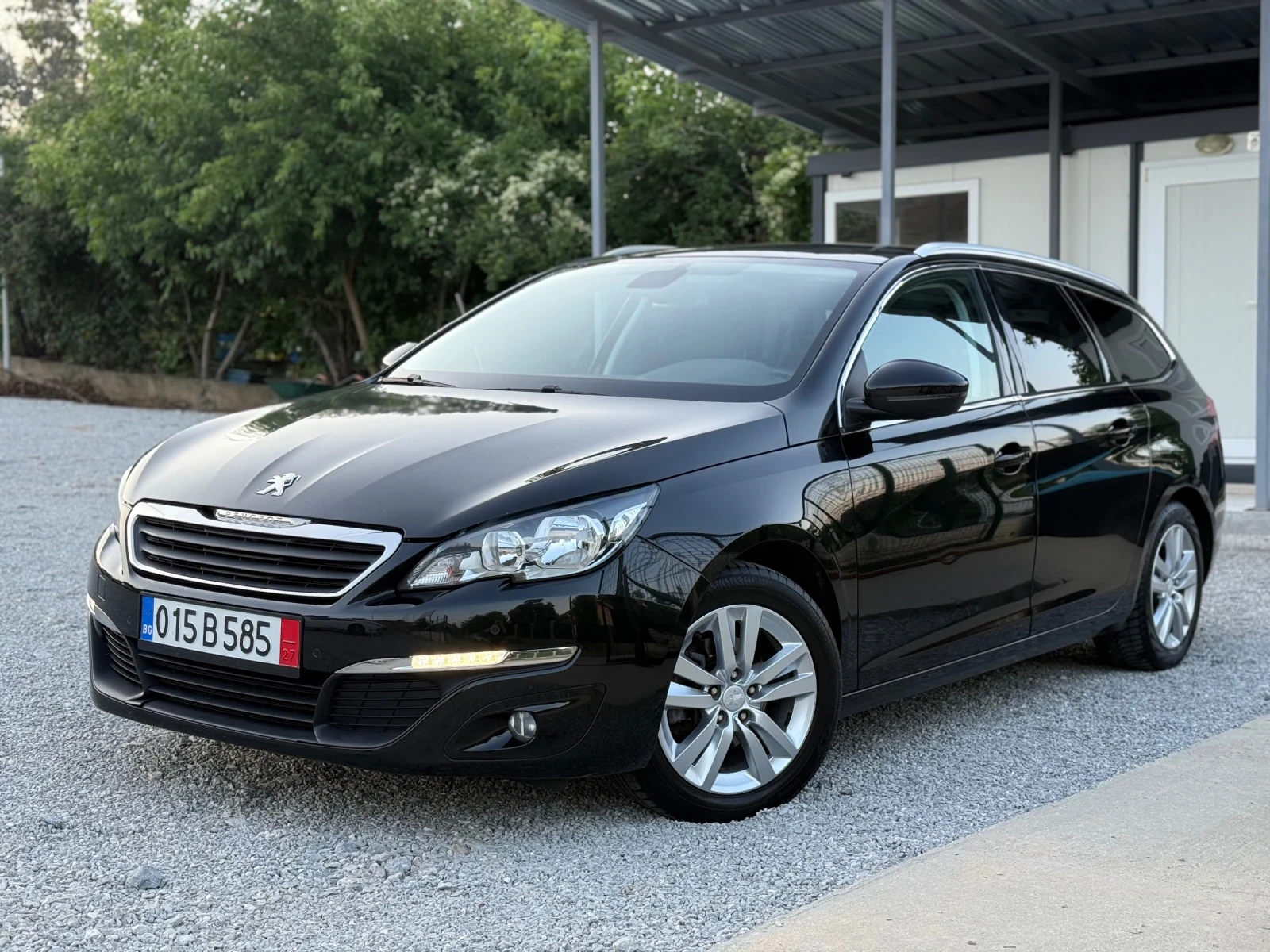 Peugeot 308 1.6HDI* 120кс* ЕВРО 6* НИДЕРЛАНДИЯ* ПАНОРАМА, снимка 3 - Автомобили и джипове - 54990914