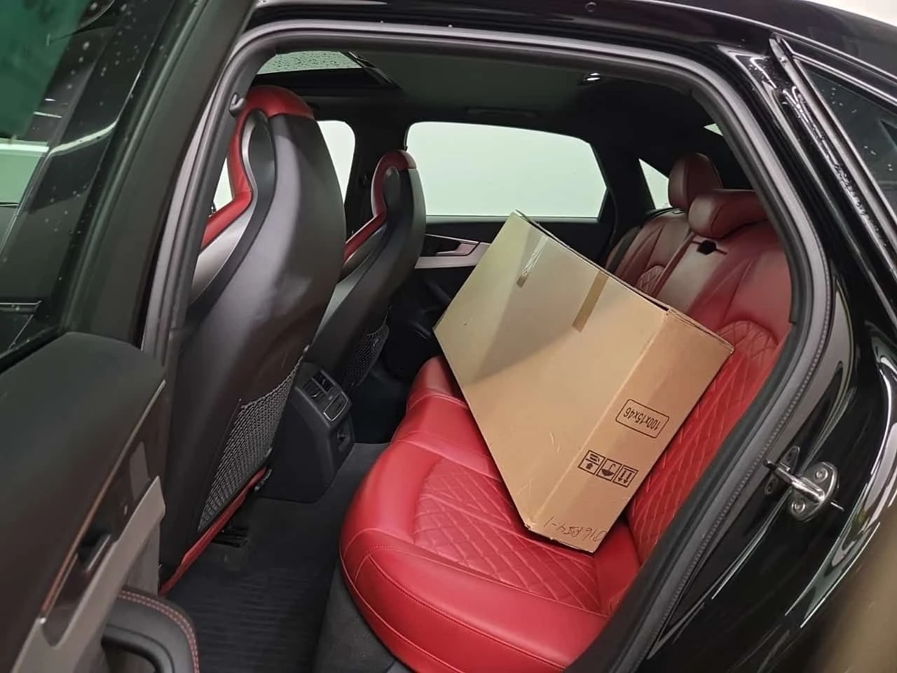 Audi S4 * PROGRESSIV * CARFAX * ЧЕРВЕН САЛОН * АВТОКРЕДИТ , снимка 13 - Автомобили и джипове - 55022620