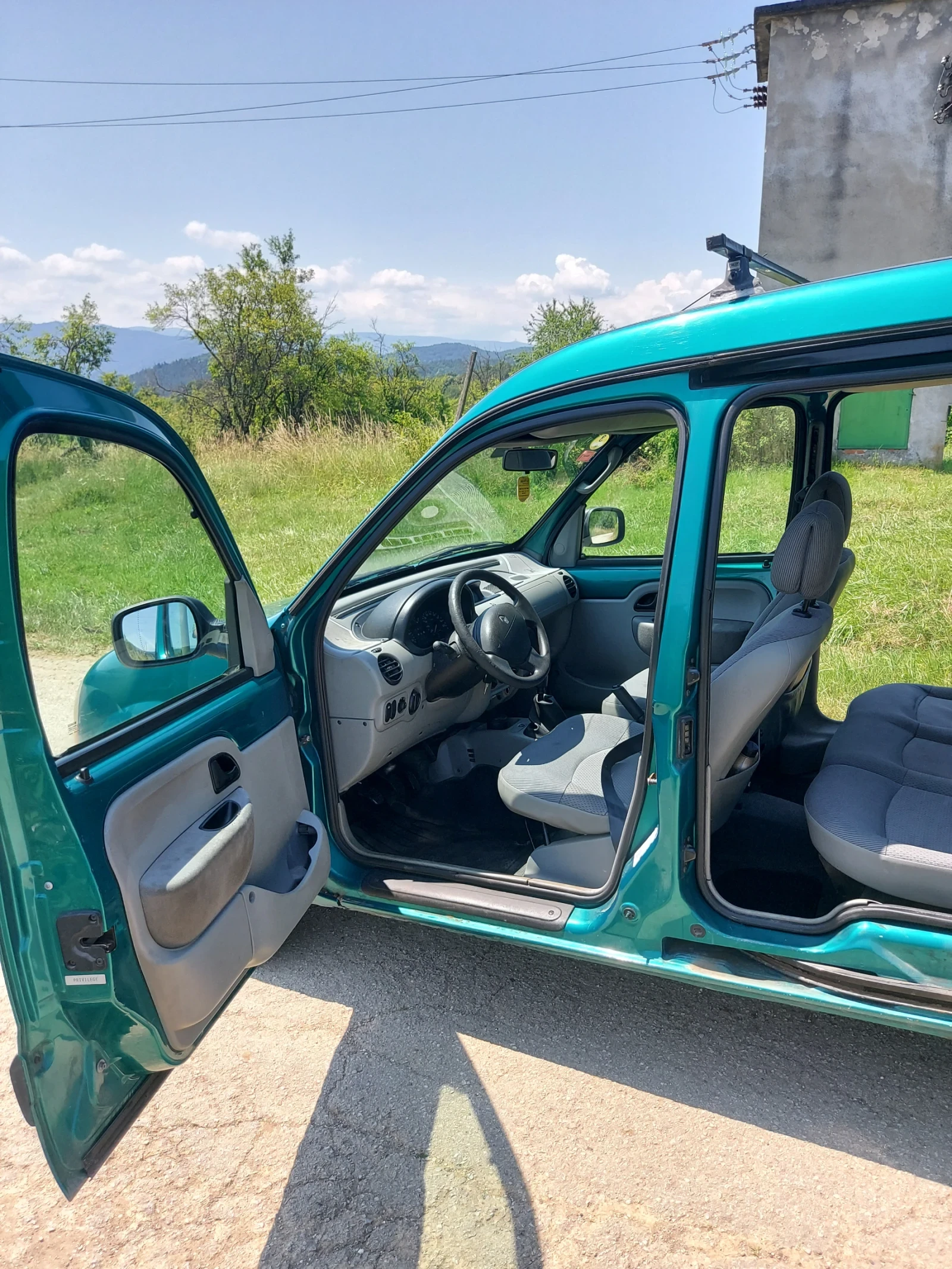 Renault Kangoo 1.5dci, снимка 4 - Автомобили и джипове - 55085481