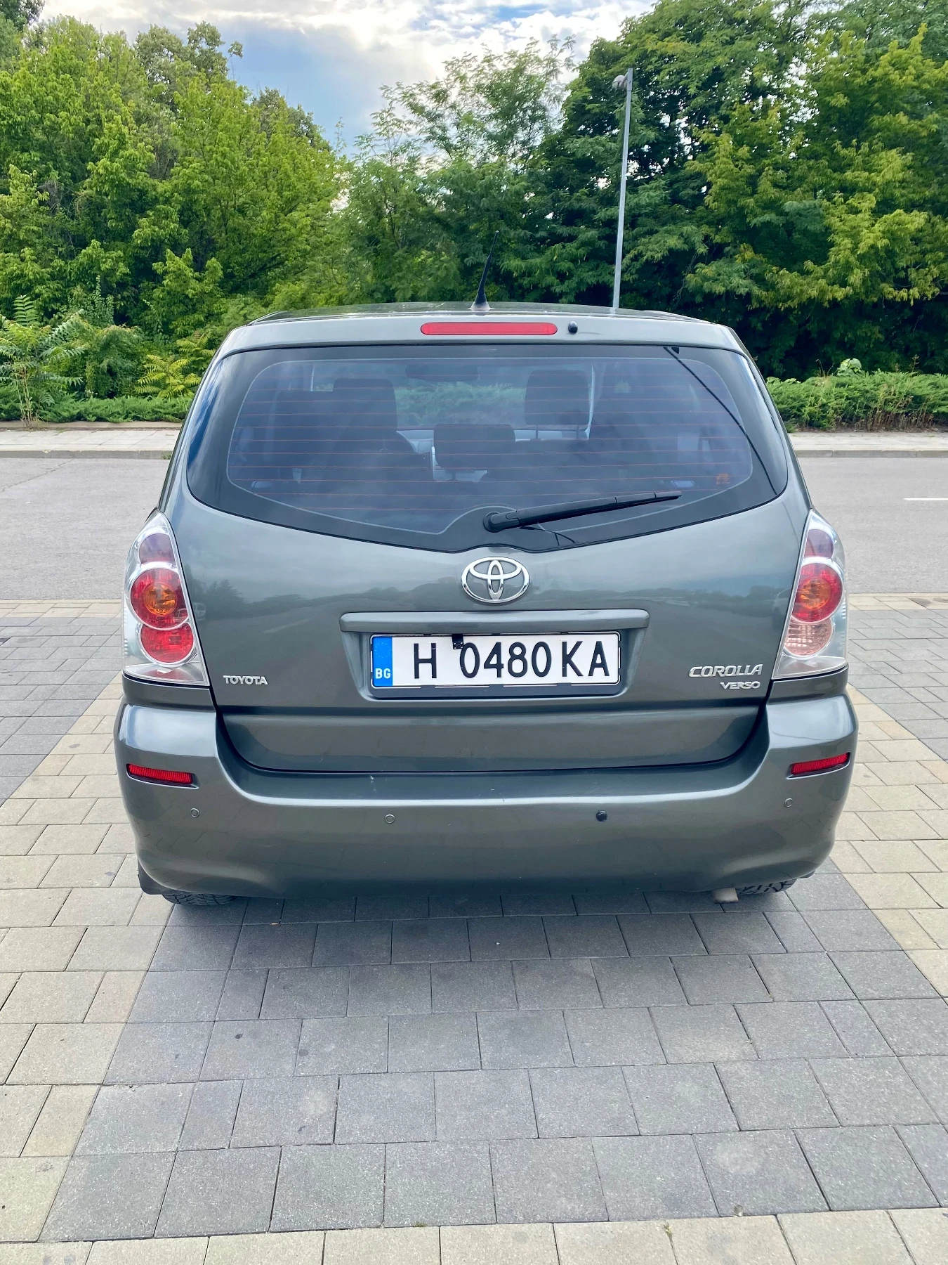 Toyota Corolla verso Семеен автомобил, снимка 5 - Автомобили и джипове - 55465775