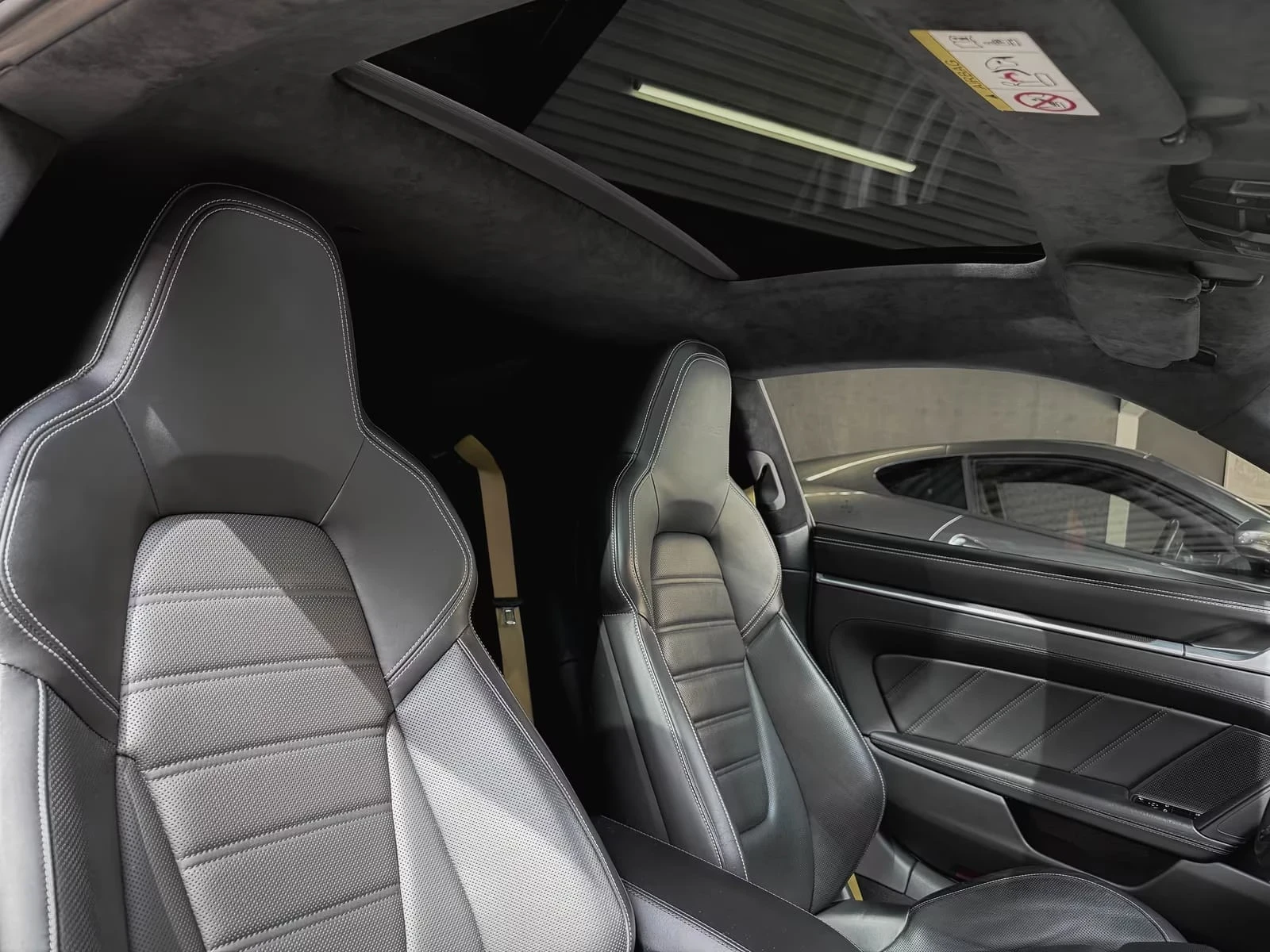 Porsche 911 Turbo s lift aero бартер 220K !!!, снимка 13 - Автомобили и джипове - 55886180