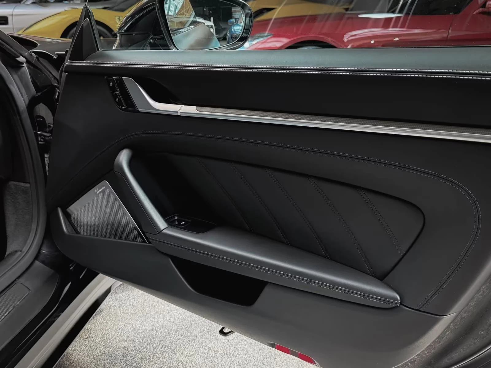 Porsche 911 Turbo s lift aero бартер 220K !!!, снимка 12 - Автомобили и джипове - 55886180