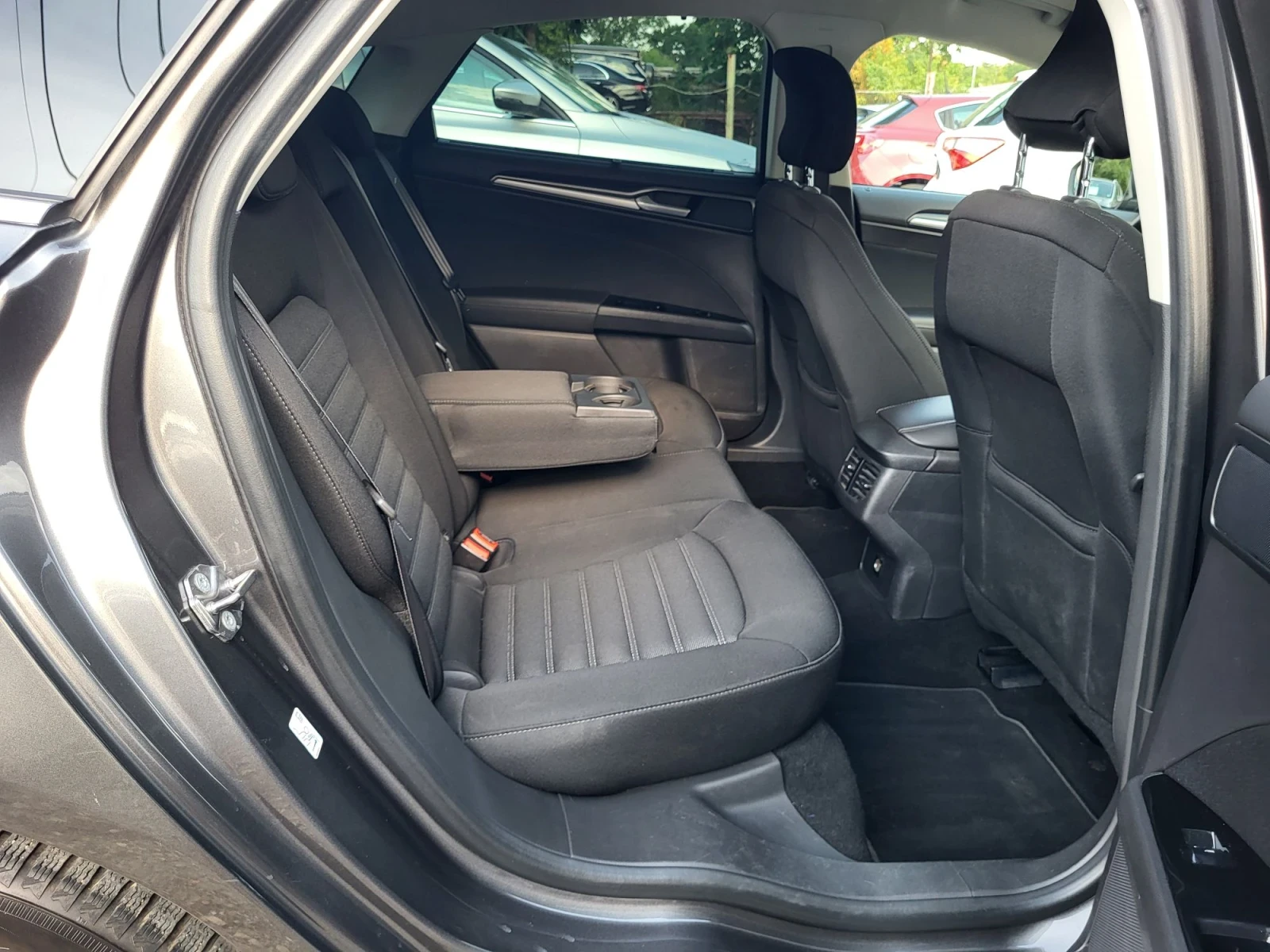 Ford Mondeo 1.5 HDI / ECO NETIC/ PLATINUM , снимка 11 - Автомобили и джипове - 55889182