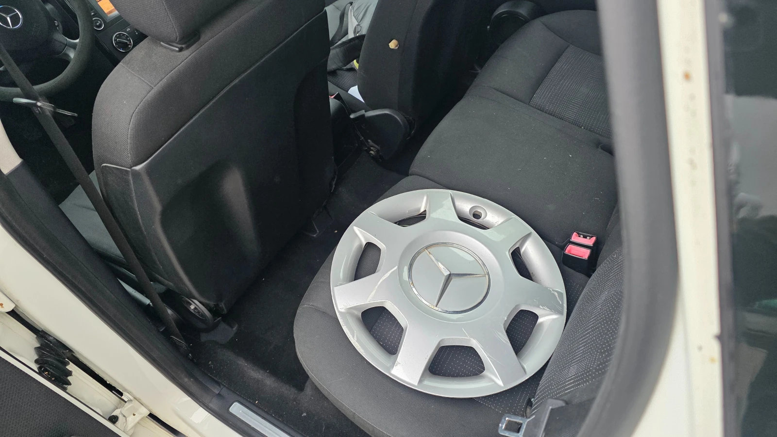 Mercedes-Benz A 160 2.0d, снимка 5 - Автомобили и джипове - 56061546