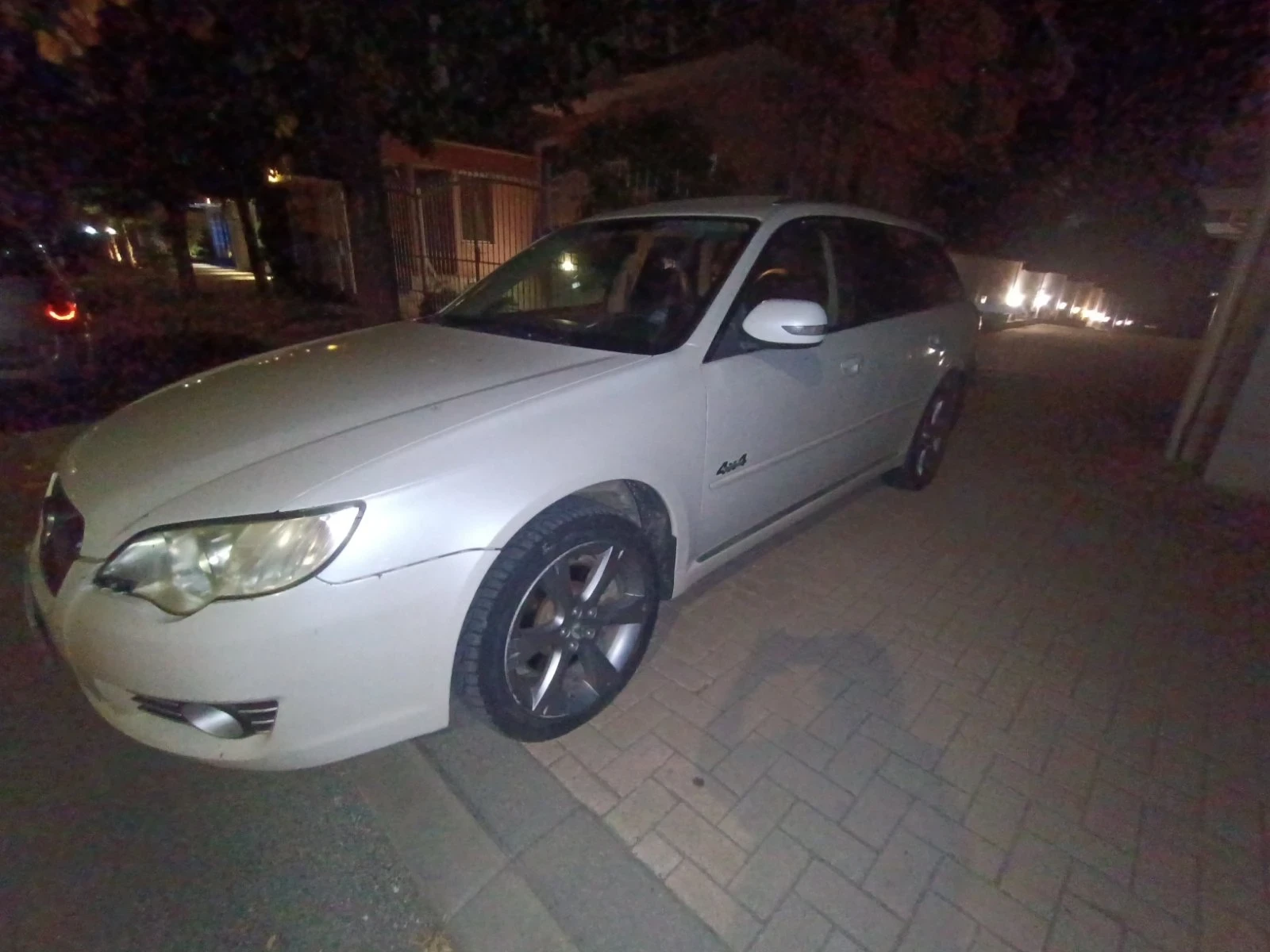 Subaru Legacy 3000