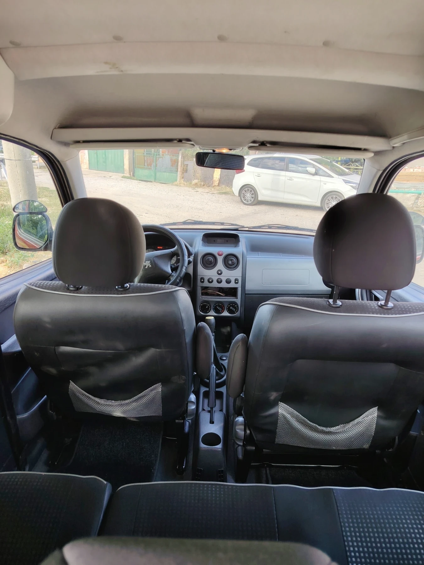 Peugeot Partner, снимка 5 - Автомобили и джипове - 56141755
