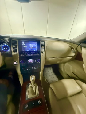 Infiniti QX70 | Mobile.bg    10