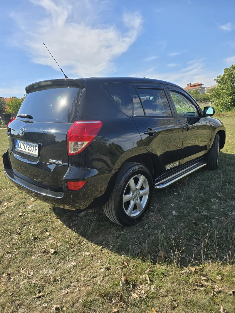 Toyota Rav4 2.2 dizel 136k.s, снимка 6 - Автомобили и джипове - 47353791