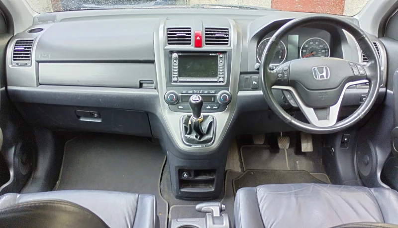 Honda Cr-v 2.0 Бензин, снимка 6 - Автомобили и джипове - 47523557