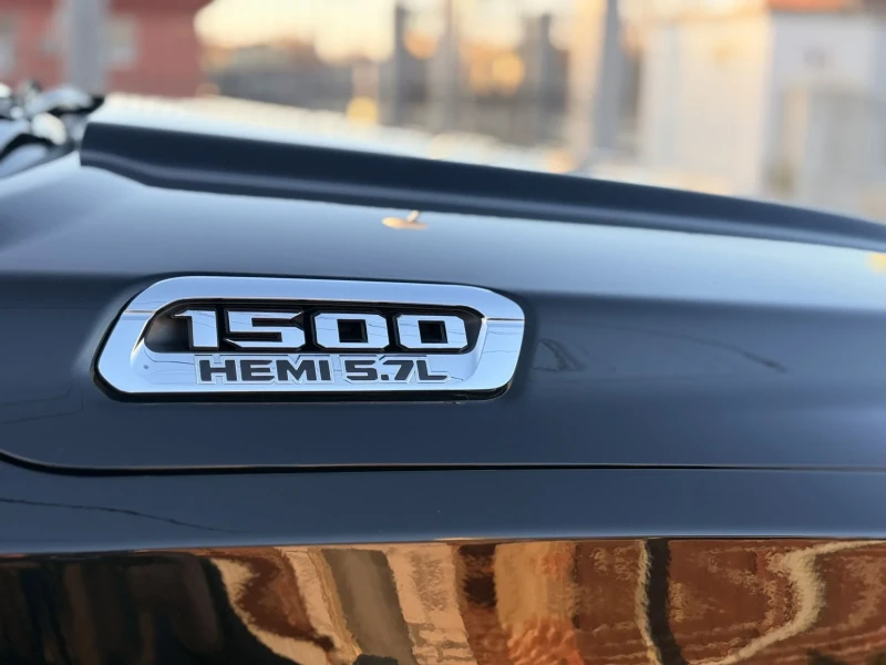 Dodge RAM 1500, снимка 6 - Автомобили и джипове - 52898967