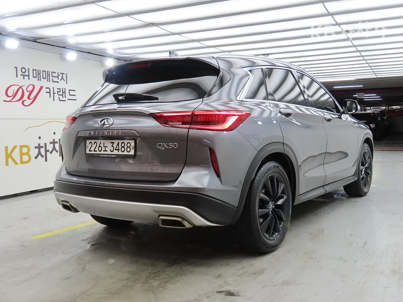 Infiniti QX50 2.0* VC-Turbo, снимка 4 - Автомобили и джипове - 54964742