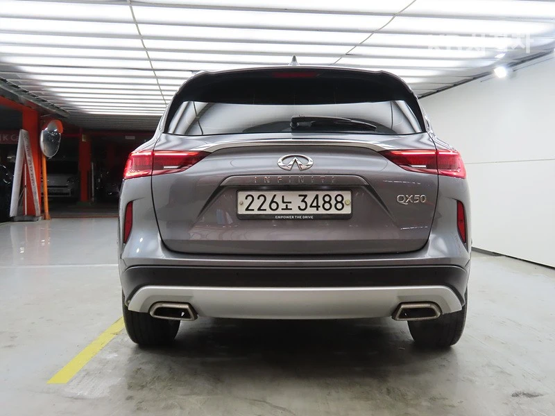 Infiniti QX50 2.0* VC-Turbo, снимка 3 - Автомобили и джипове - 54964742
