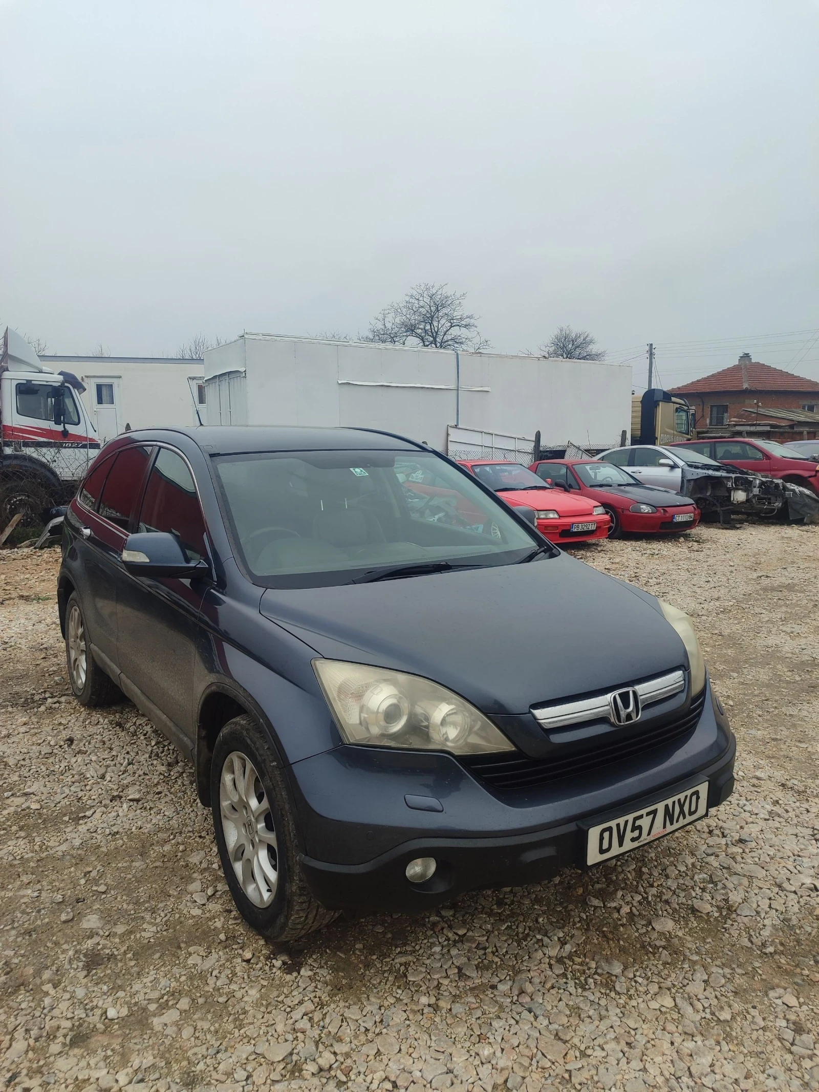 Honda Cr-v 2.2/140/EXECUTIVE - изображение 2